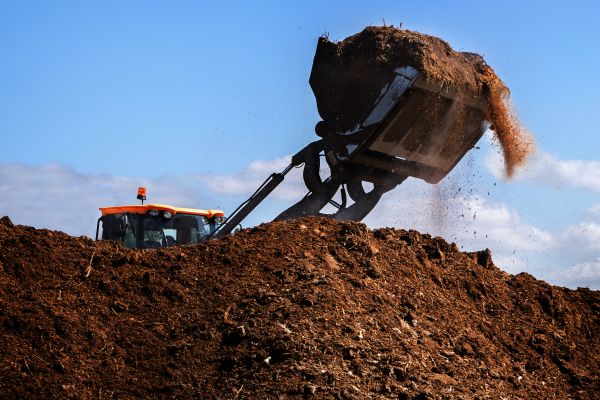Dirt Spreading in Shawnee