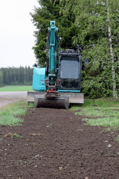 Backhoe Grading in Shawnee